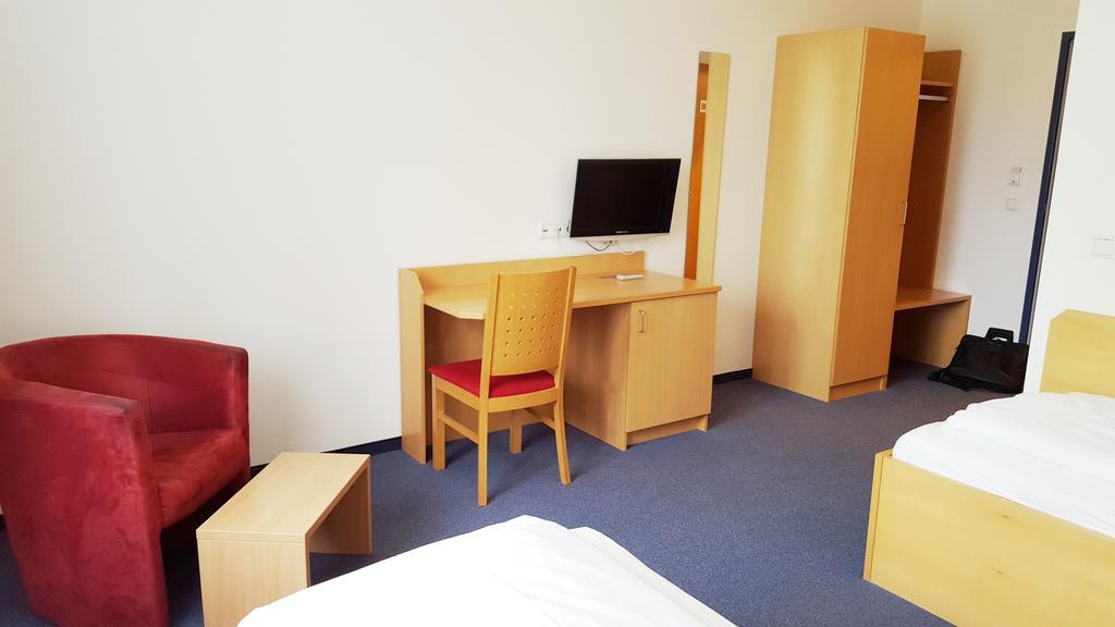 G&K Hotel Guntramsdorf Szoba fotó