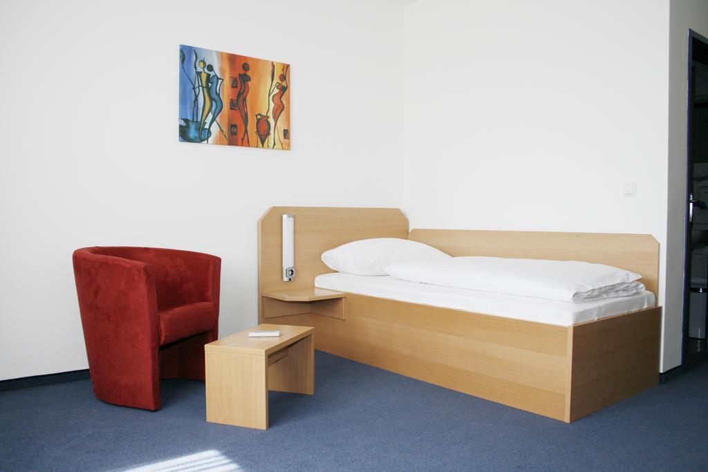 G&K Hotel Guntramsdorf Szoba fotó